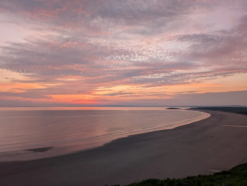 Rhossili Bay at dawn